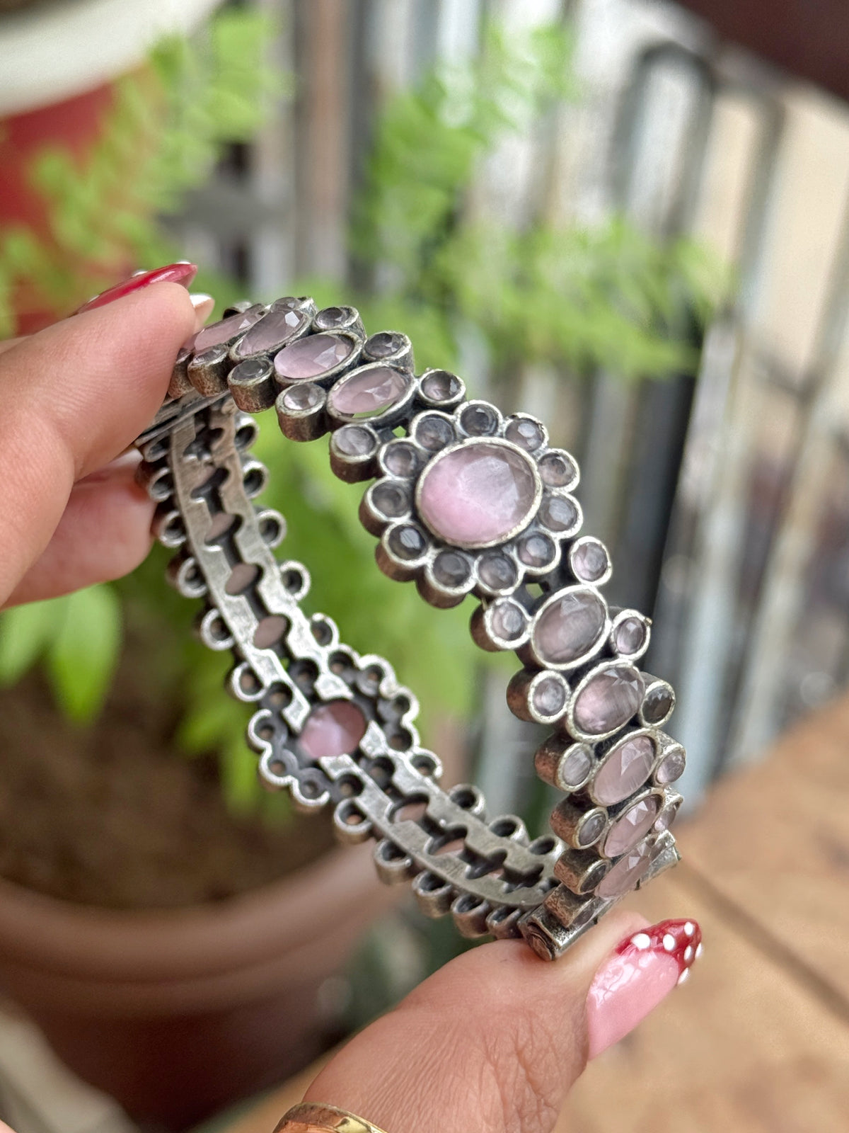 AADHYA STONE BANGLES