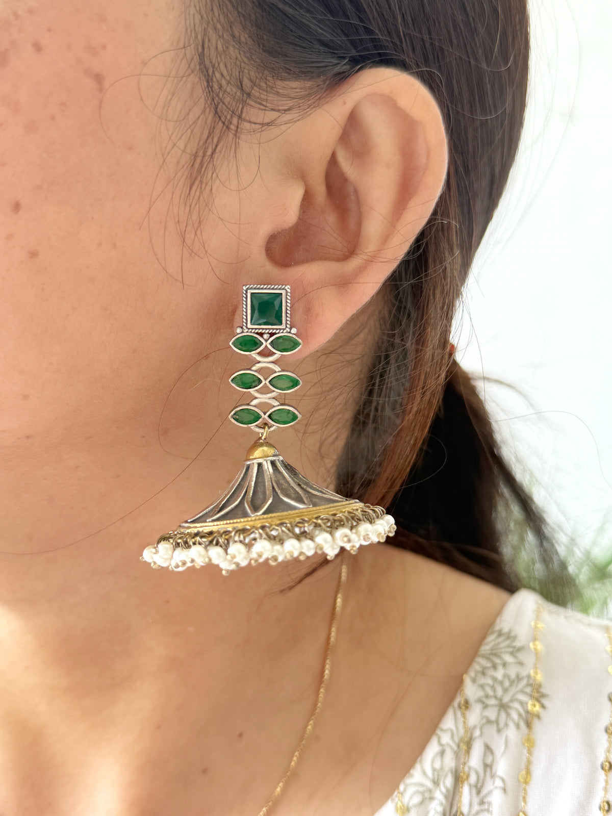 KAMAKSHI DUAL TONE JHUMKA