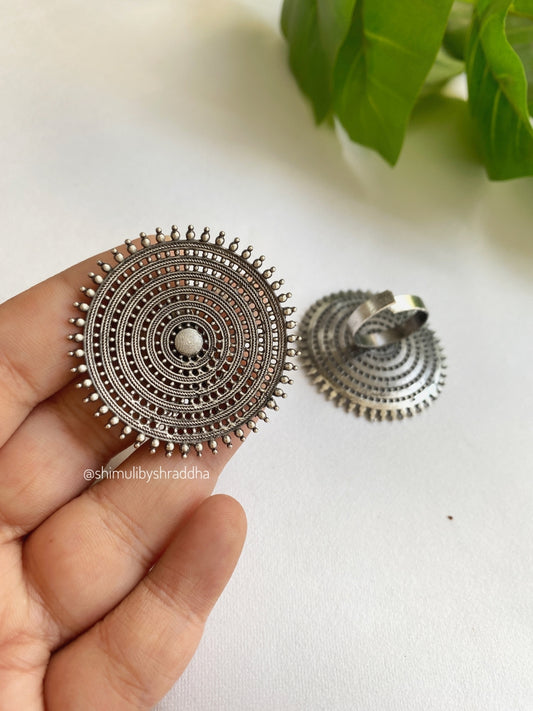 ATHARVI OVERSIZED ADJUSTABLE RINGS