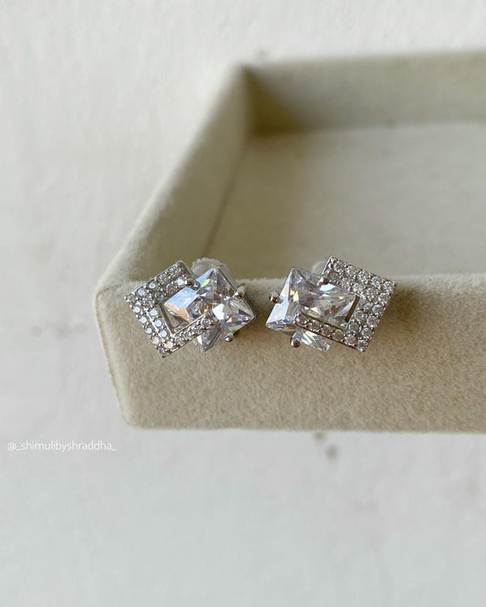 SILVIA STUD EARRINGS