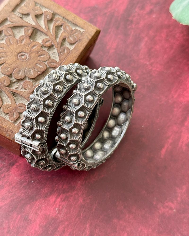 ALEKHA OPENABLE BANGLE