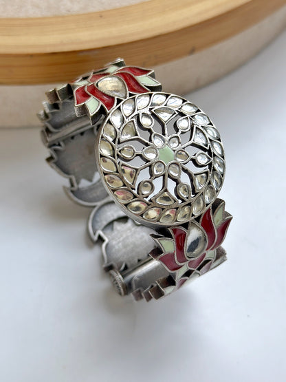 VRINDA MEENAKARI KUNDAN BANGLES