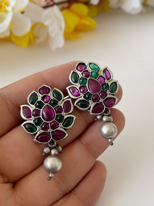 LOTUS STUDS