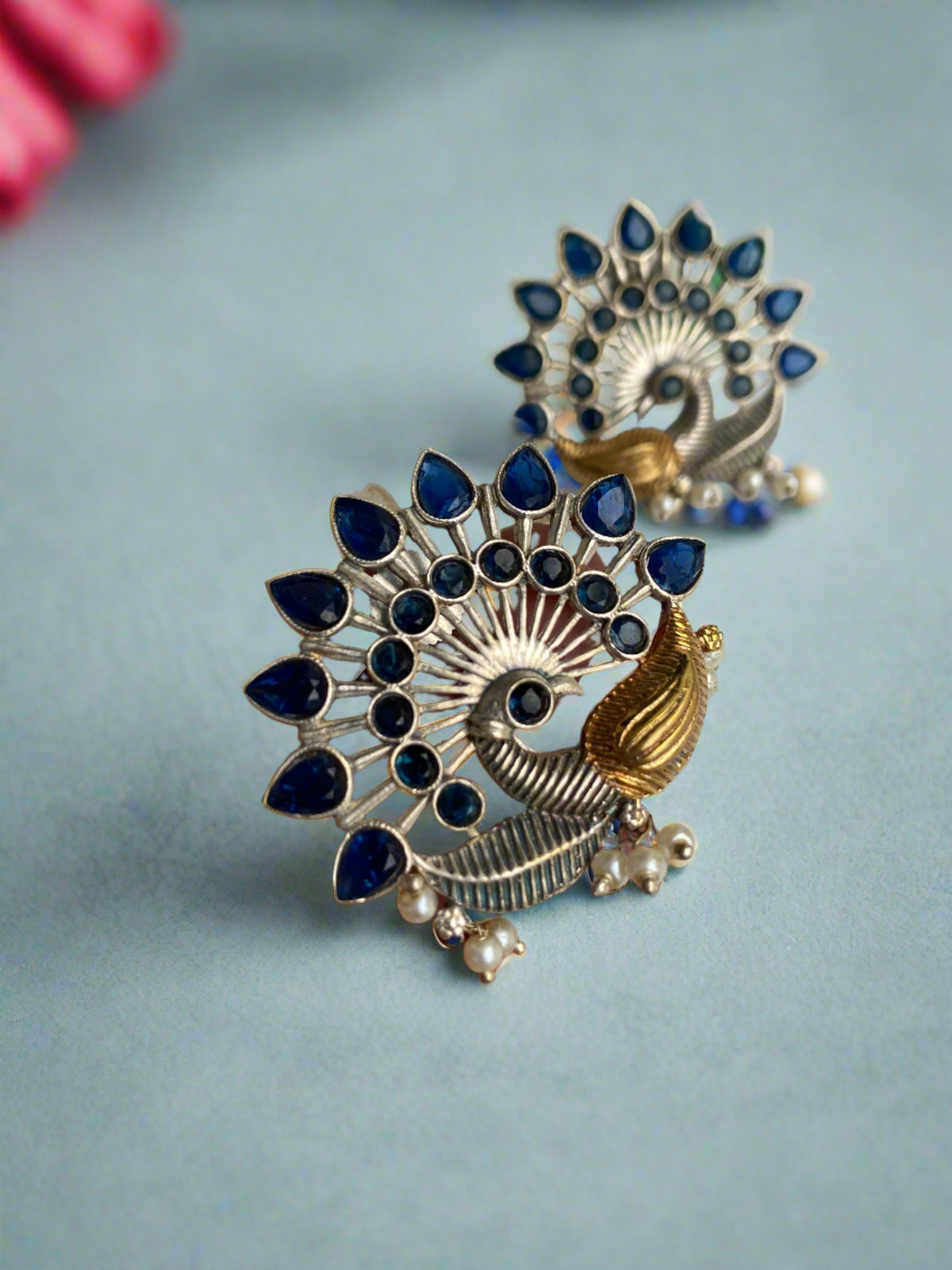 MOR DUAL TONE STUD EARRINGS