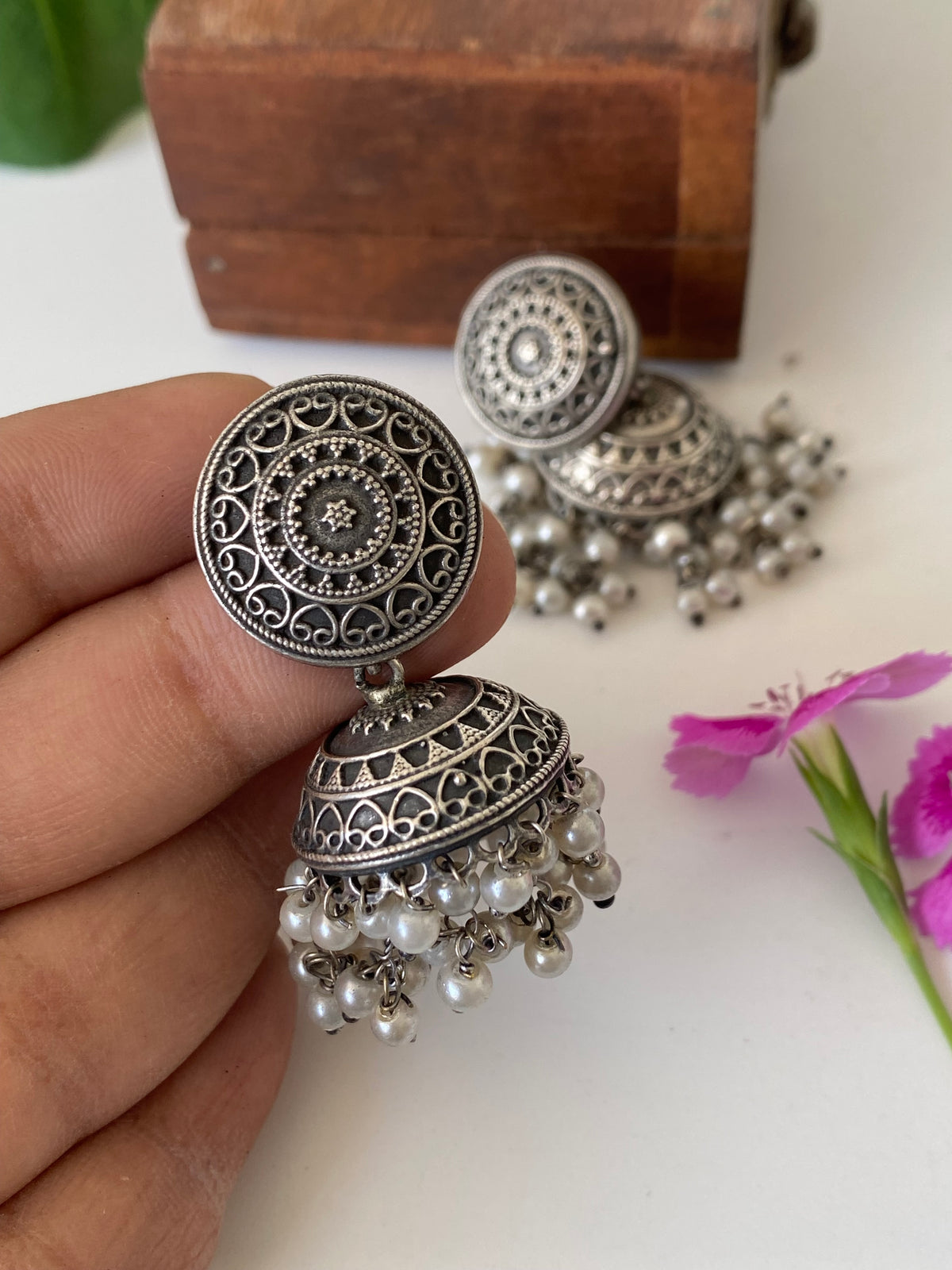 NAVYA JHUMKA