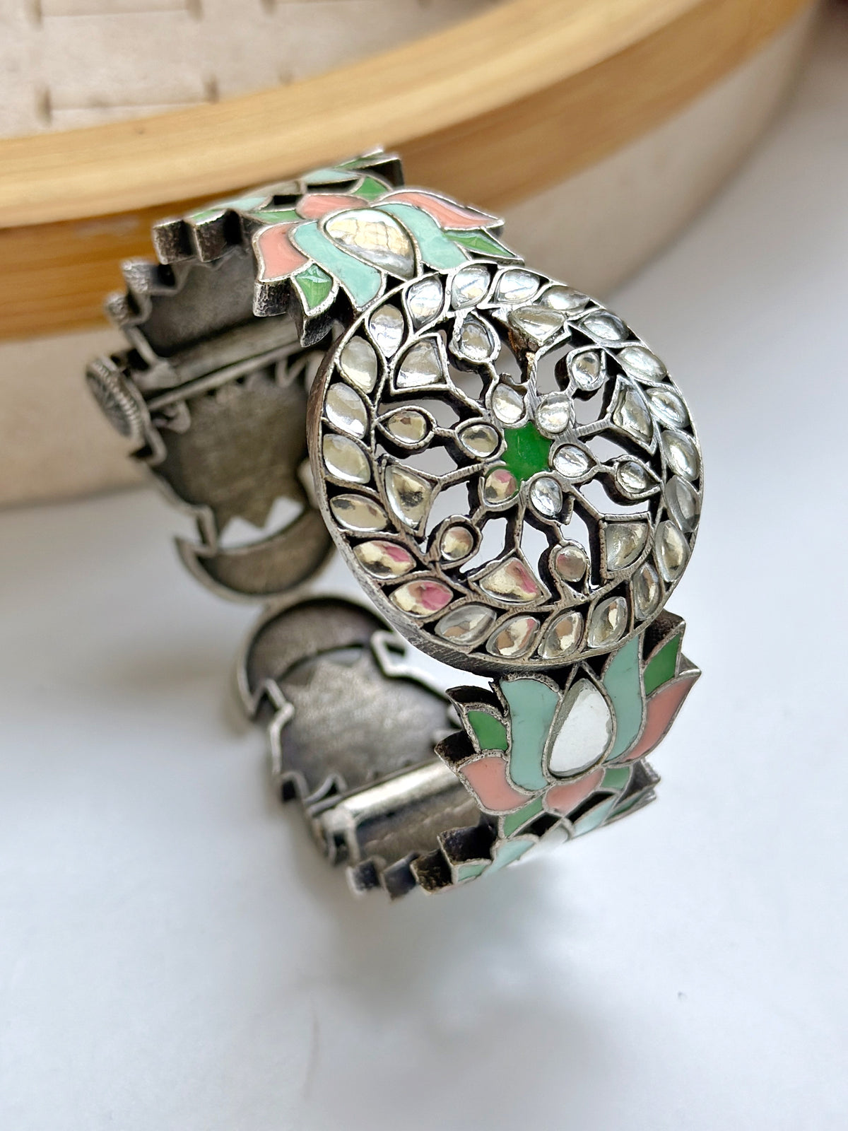 VRINDA MEENAKARI KUNDAN BANGLES