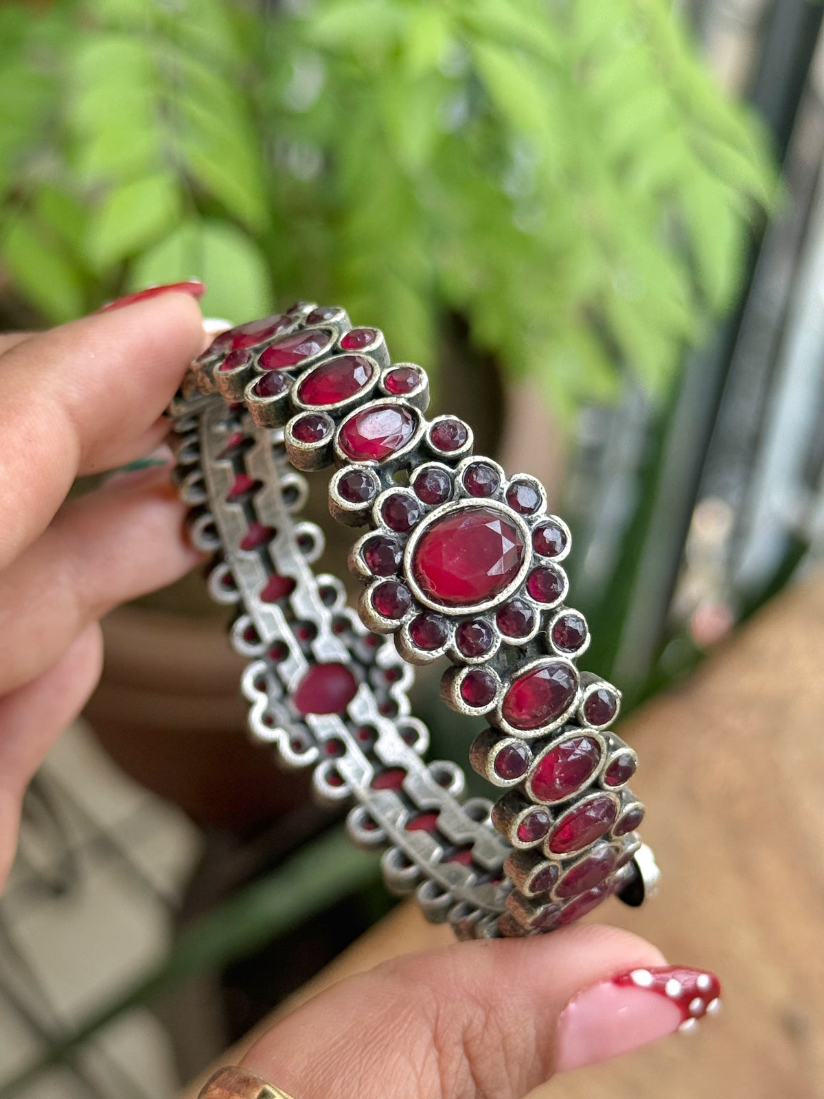 AADHYA STONE BANGLES