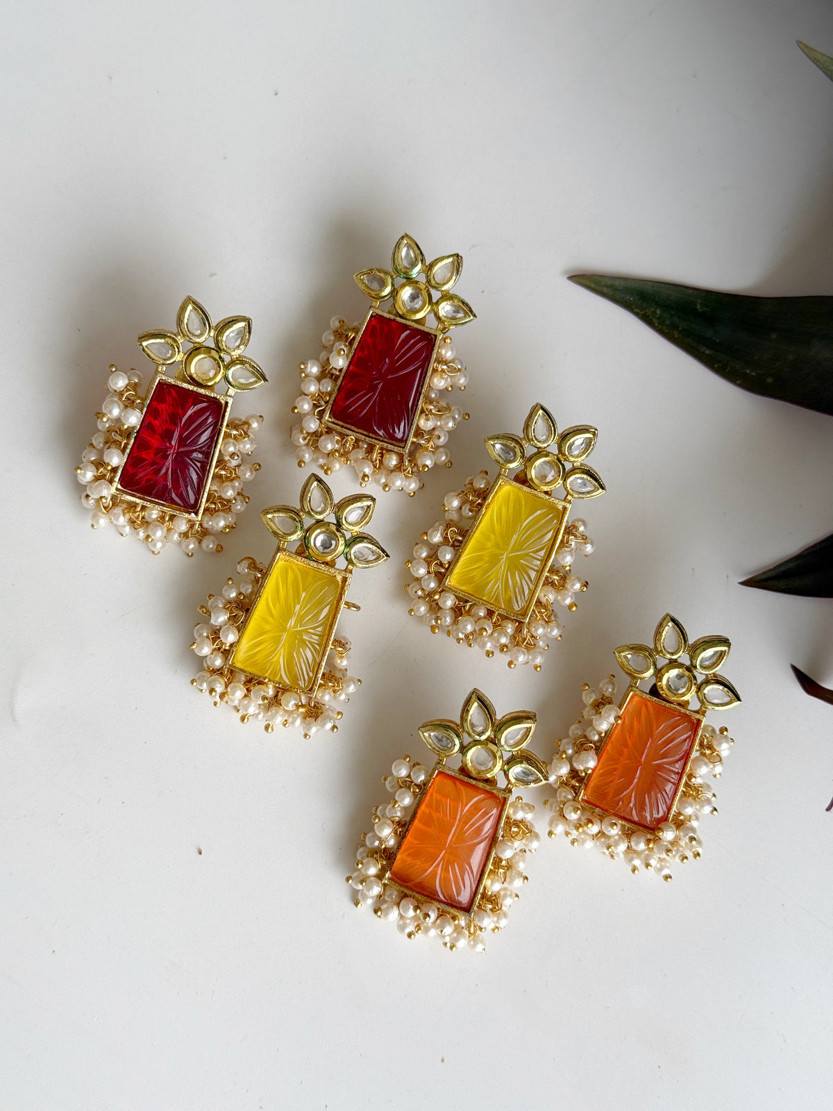 DIVYA STUDS