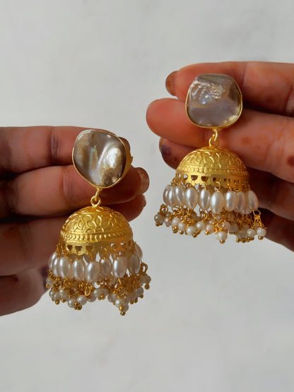 RIDDHIMA PEARL JHUMKA