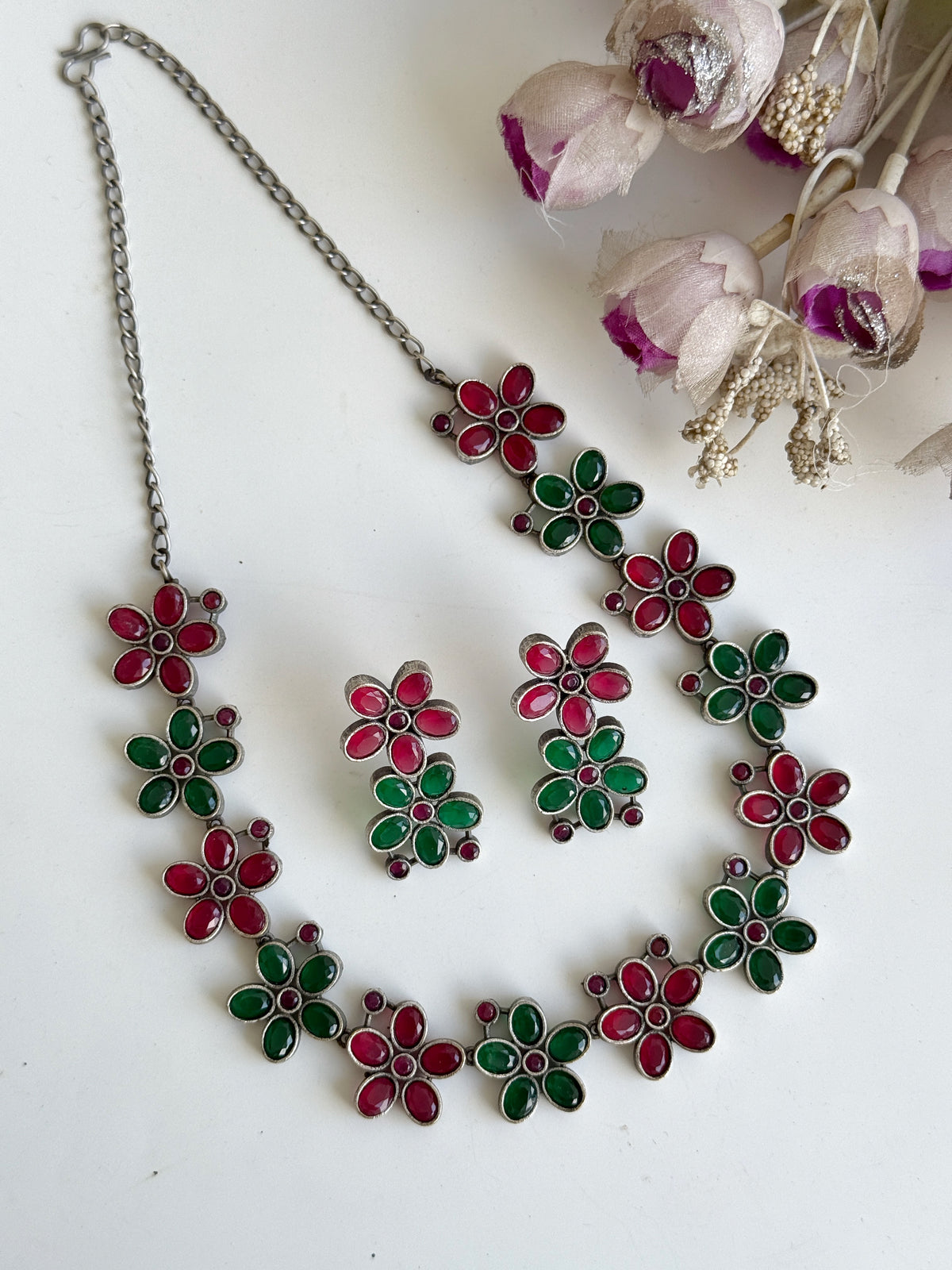 PHULARA CHOKER SET