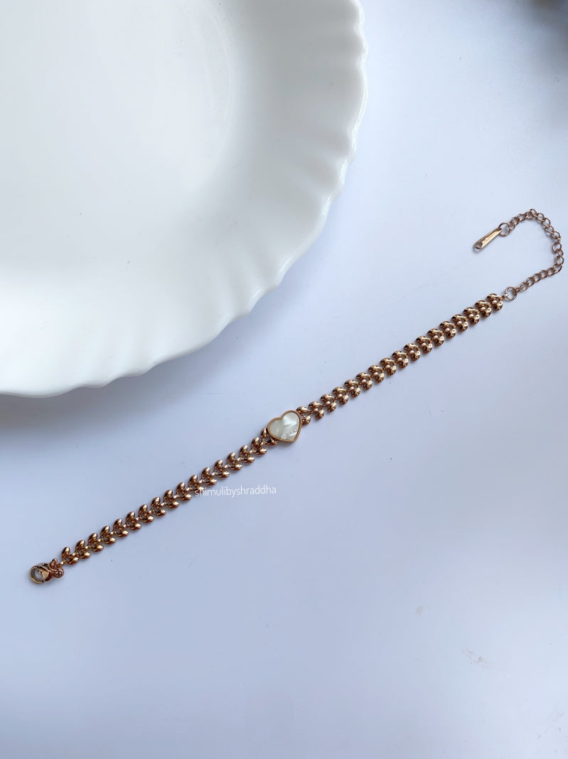 SINGLE HEART CHAIN BRACELET