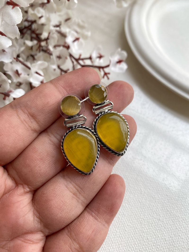 GERMAN SILVER STUD EARRINGS