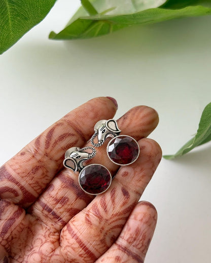 NEENA STUDS