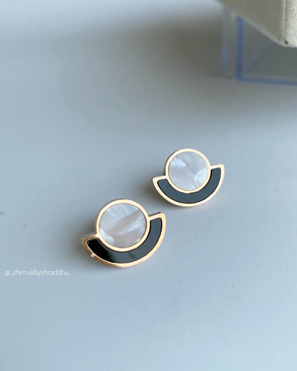 AVERY STUD EARRINGS