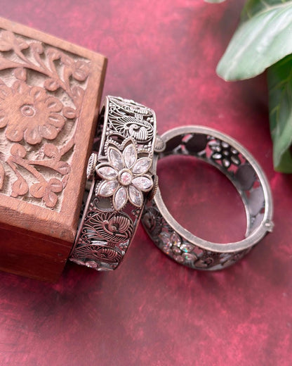 KANGANA OPENABLE BANGLE