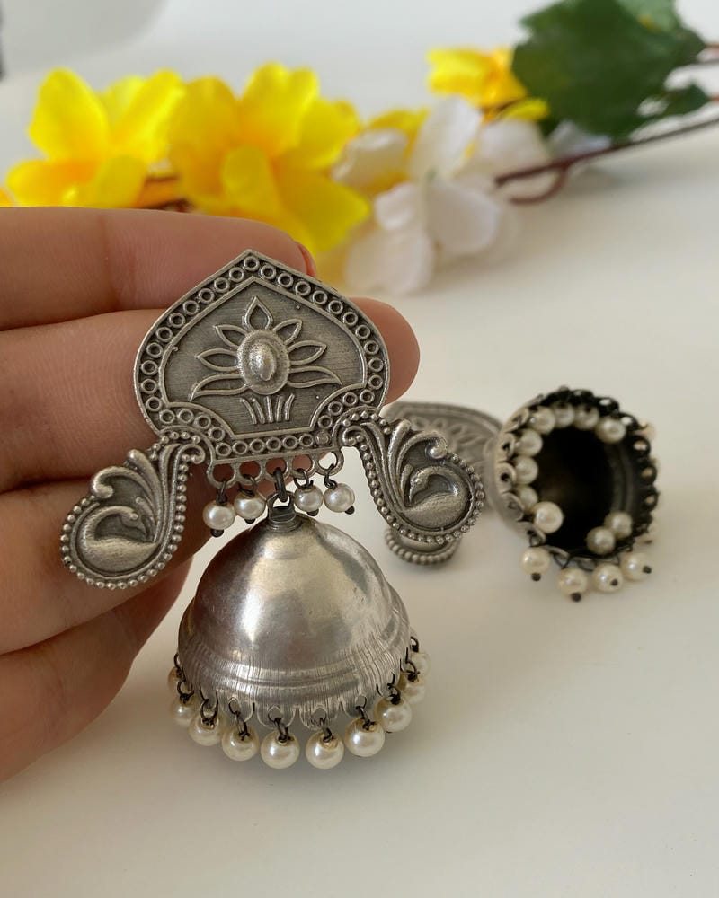KUMARI SILVERLOOKALIKE JHUMKA