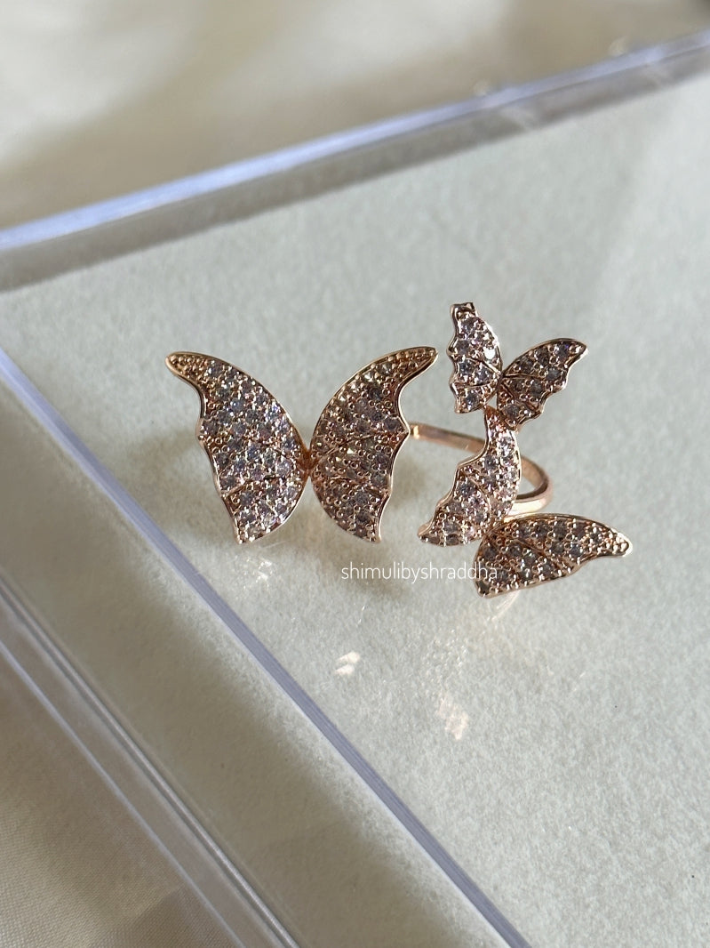 BUTTERFLY TWO FINGER RINGS