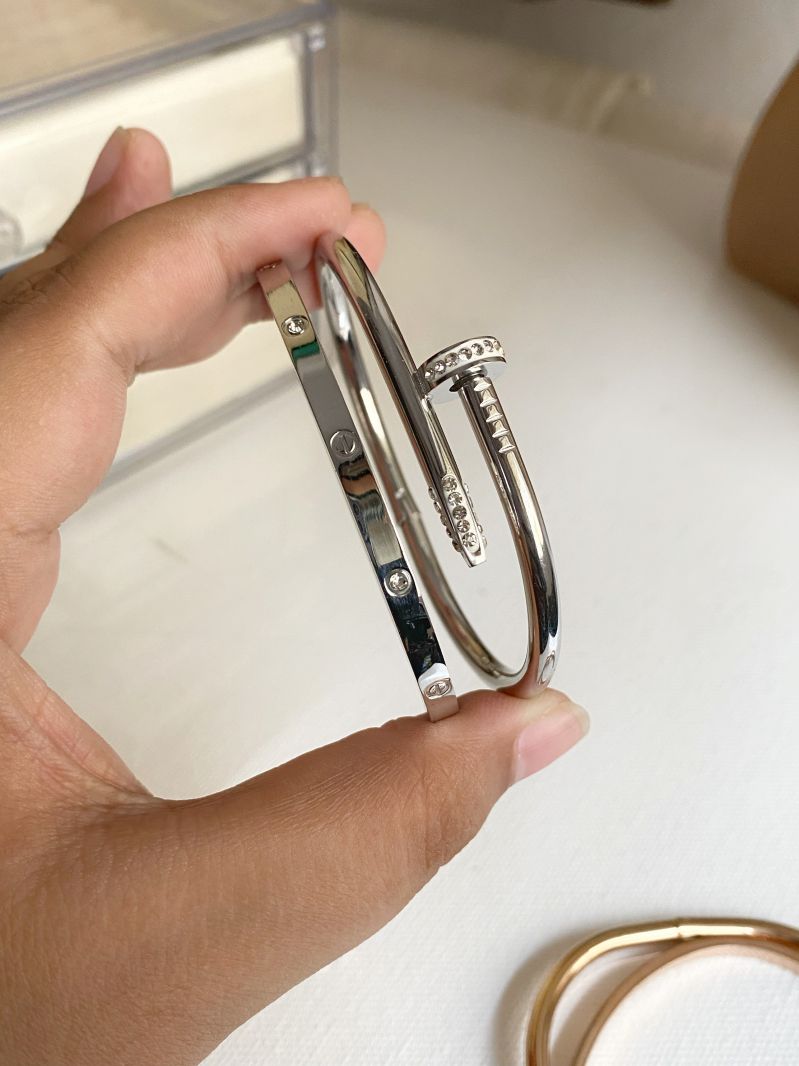 NAIL AND BASIC SET OF TWO PCS BRACELETS